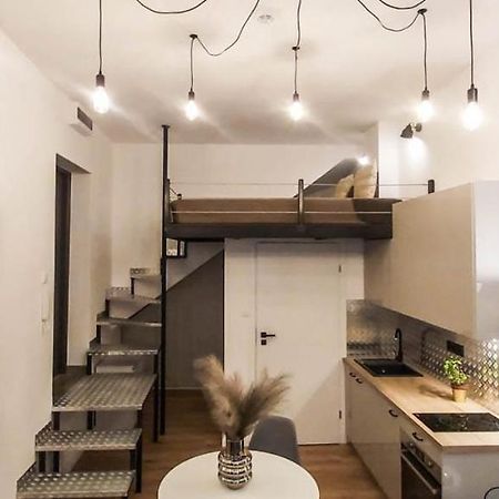 Bezagenta Mozart2 Loft Studio Easy Access To City Varşova Dış mekan fotoğraf