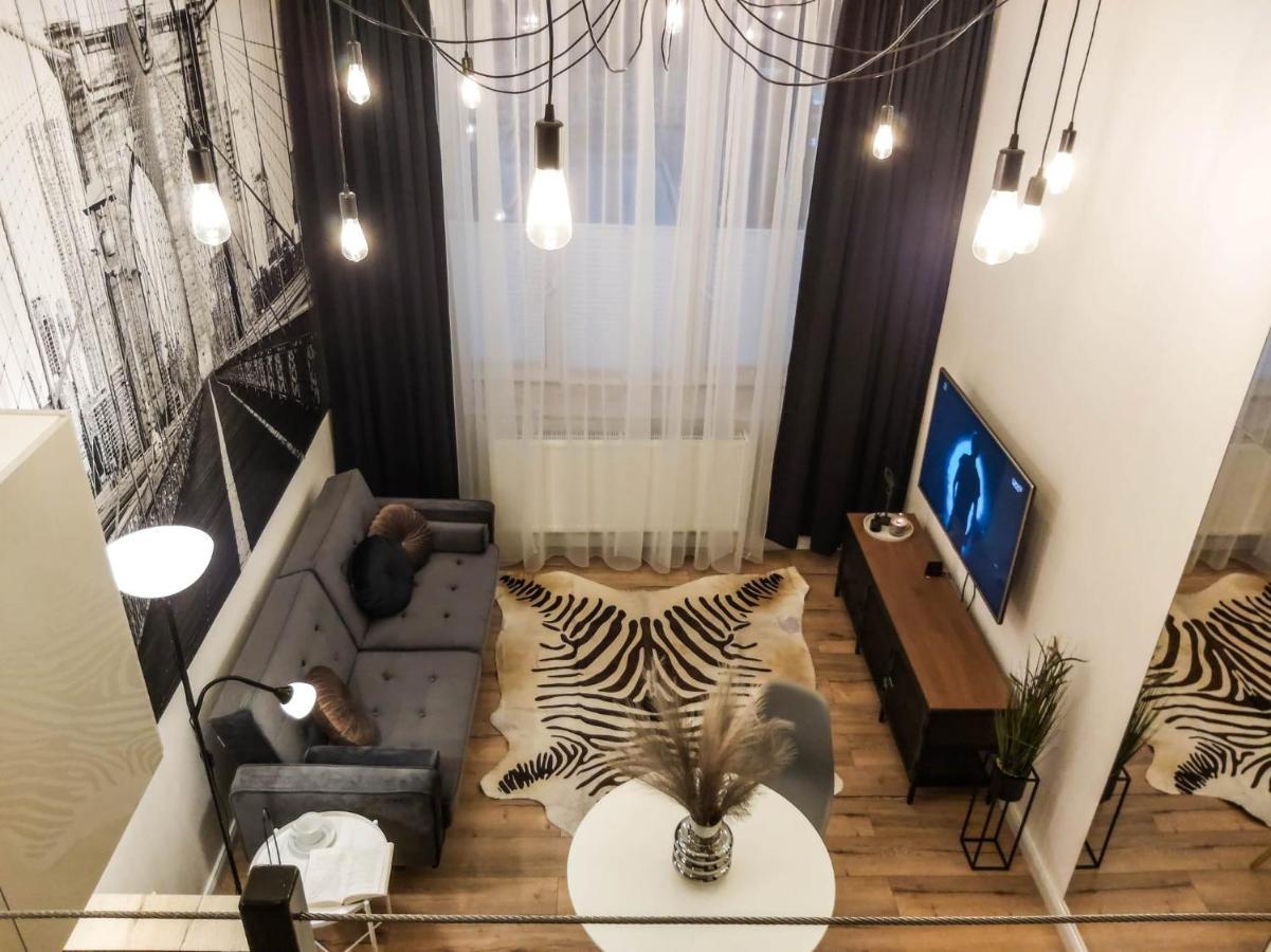 Bezagenta Mozart2 Loft Studio Easy Access To City Varşova Dış mekan fotoğraf
