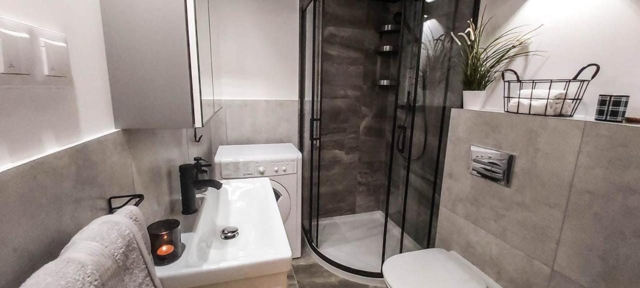 Bezagenta Mozart2 Loft Studio Easy Access To City Varşova Dış mekan fotoğraf
